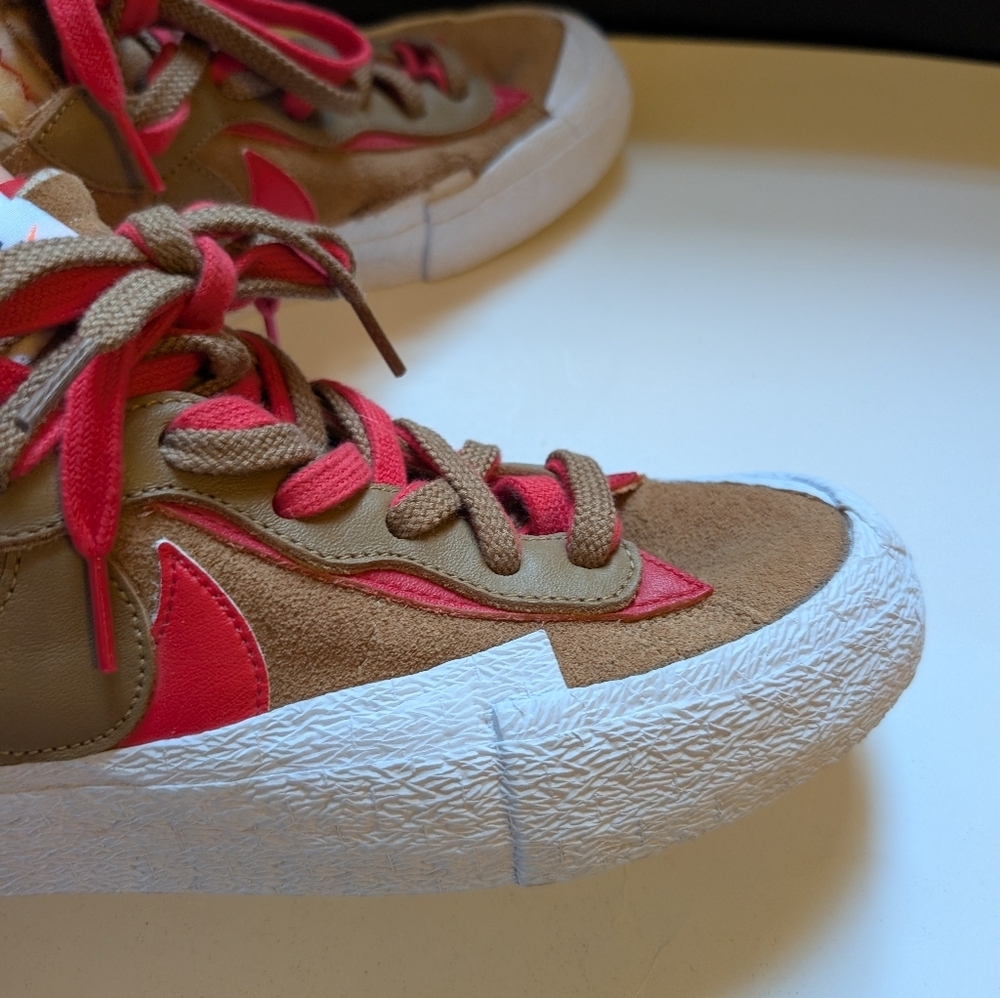Nike Blazer Low x Sacai 'British Tan size 10 new with defect - Picture 3 of 14